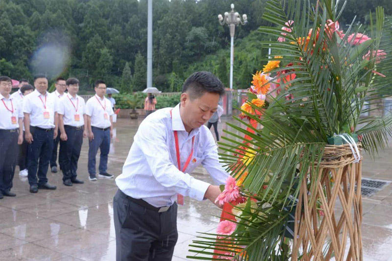 西柏坡干部培训学院_西柏坡红色教育_红色教育基地【官网】_情景教学